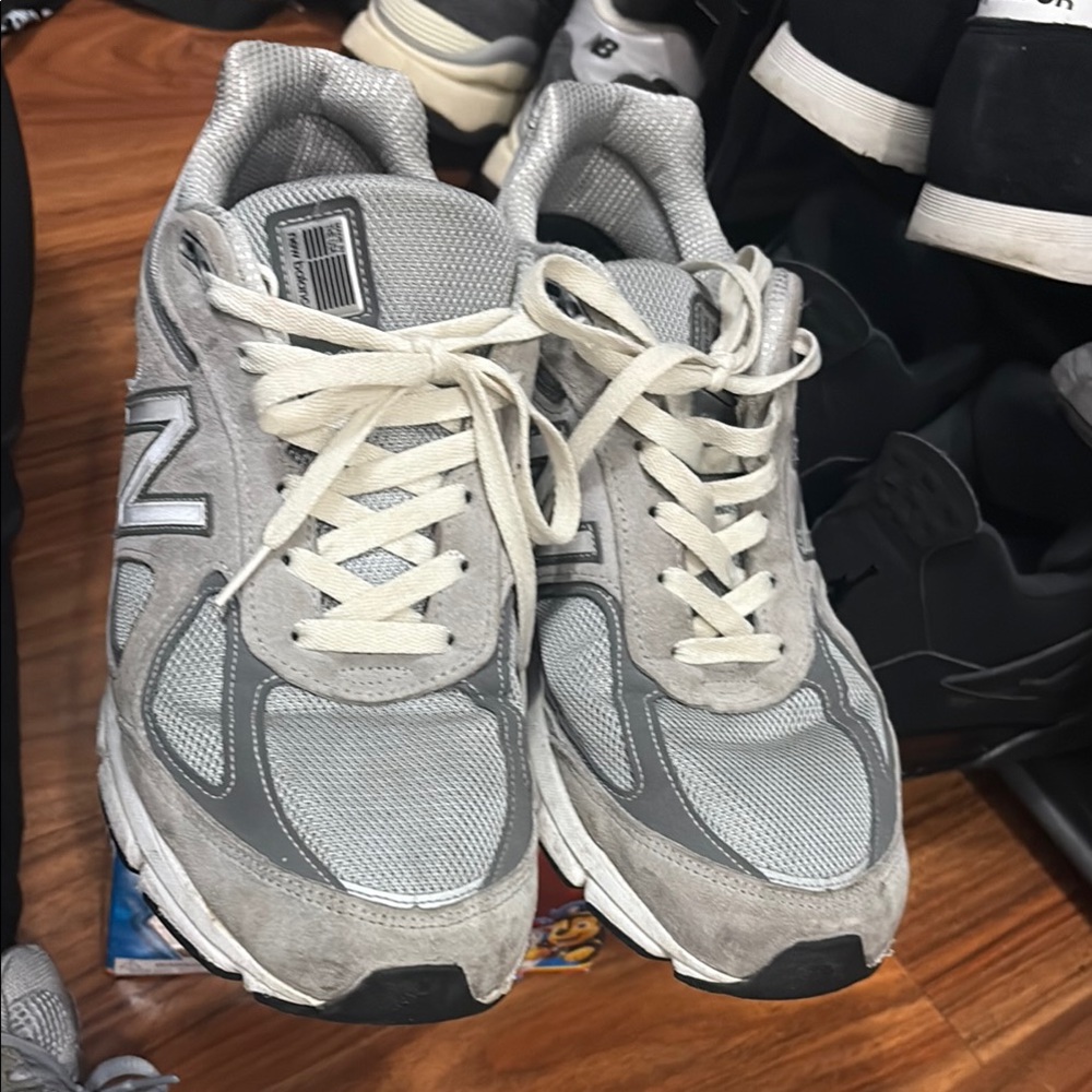New Balance Men's Gray Sneakers